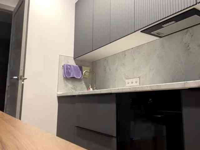 RuthieMilburn webcam