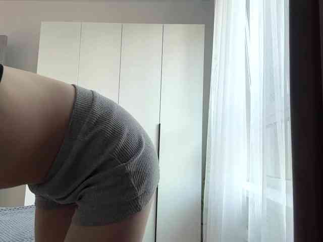 RuthieMilburn webcam