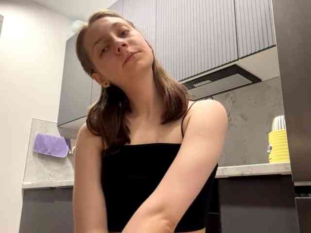 RuthieMilburn webcam