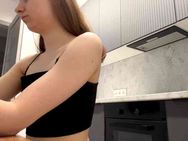 RuthieMilburn webcam