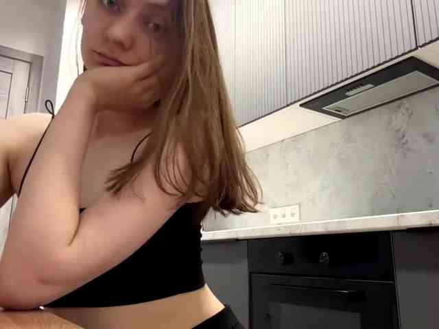 RuthieMilburn webcam