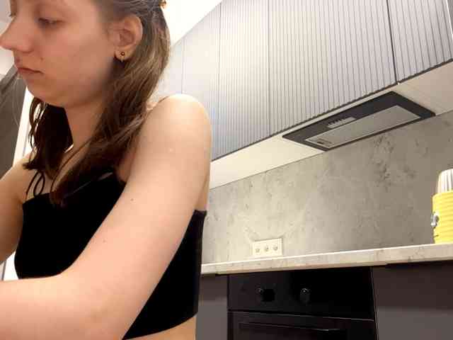 RuthieMilburn webcam