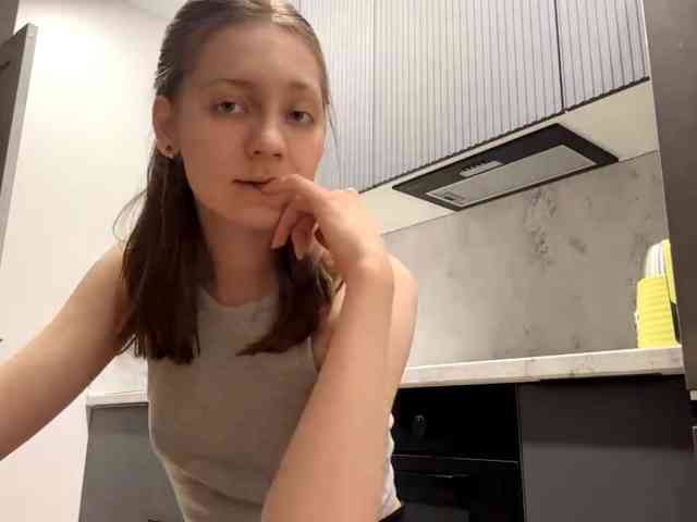 RuthieMilburn webcam