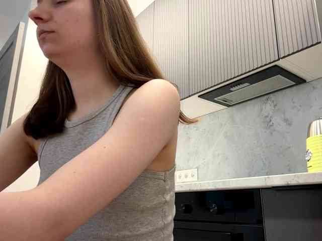 RuthieMilburn webcam