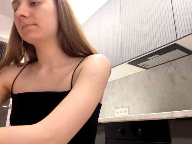 RuthieMilburn webcam