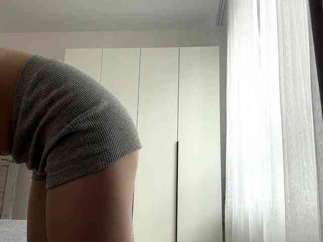 RuthieMilburn webcam
