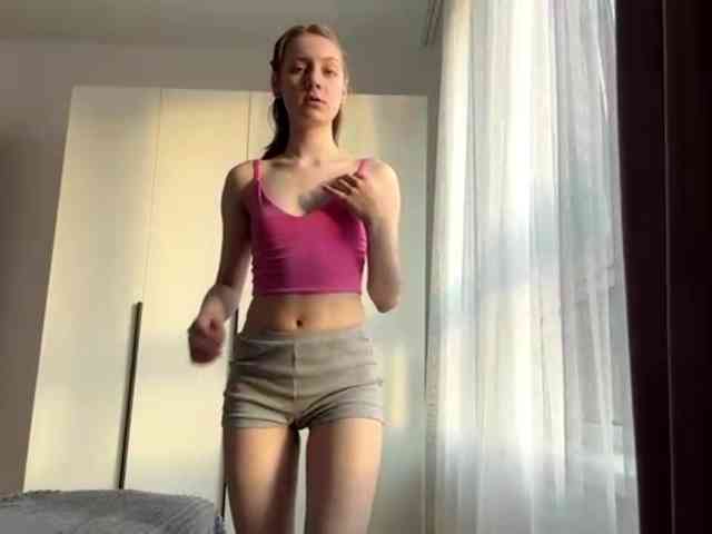 RuthieMilburn webcam