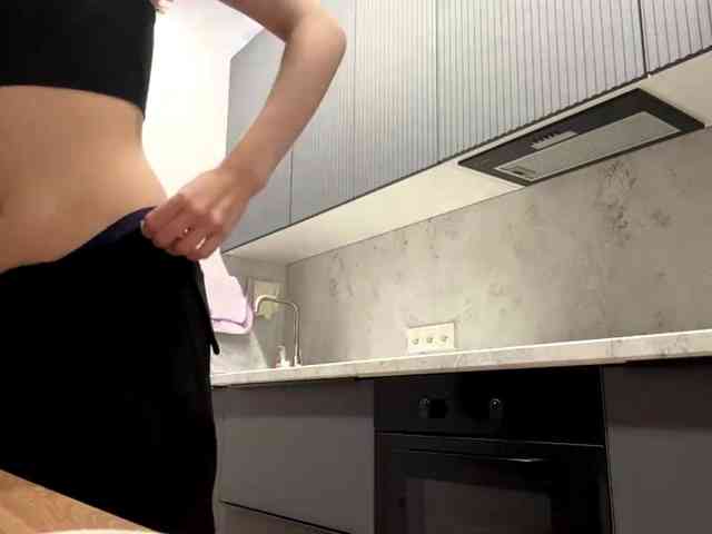 RuthieMilburn webcam