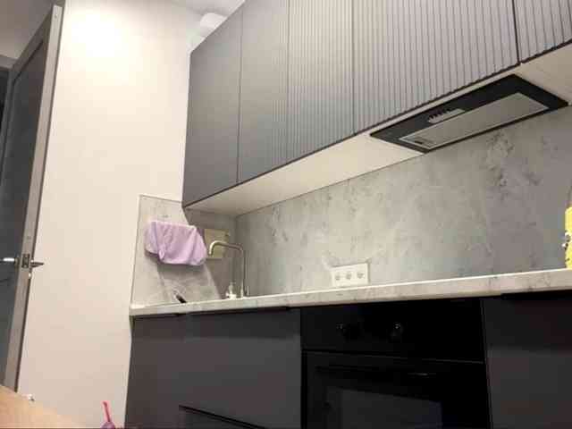 RuthieMilburn webcam