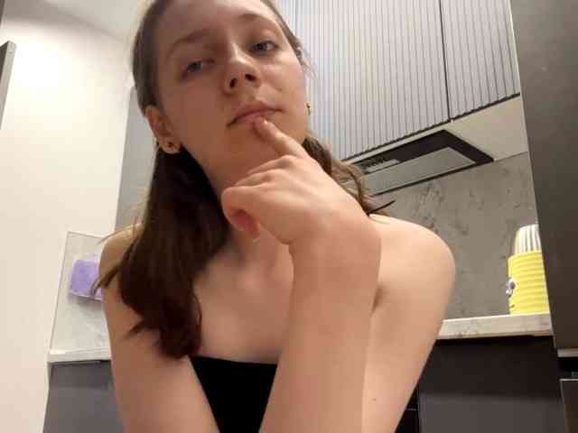 RuthieMilburn webcam