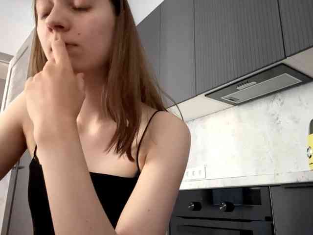 RuthieMilburn webcam