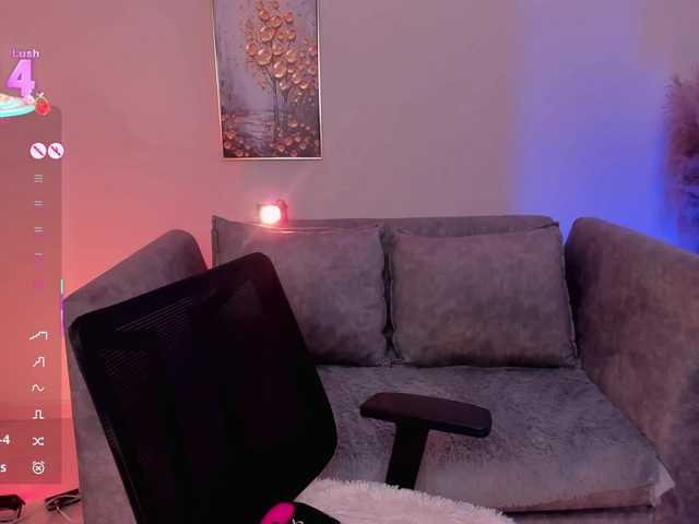 Sofia-Velvet live cam on BongaCams