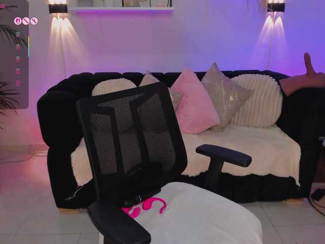 Sofia-Velvet live webcam show