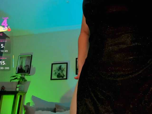 Sofia-Velvet live cam on BongaCams