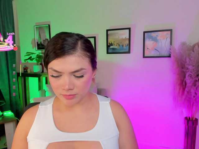 Sofia-Velvet live cam preview