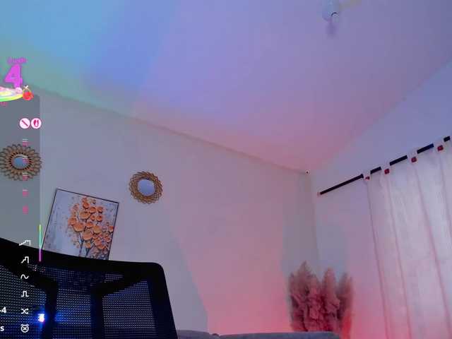 Sofia-Velvet live cam on BongaCams