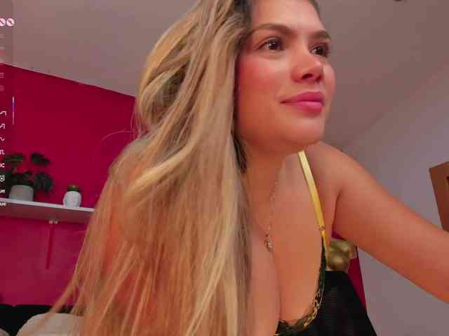 Sofia-Velvet webcam