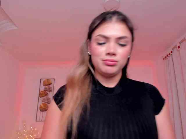 Sofia-Velvet webcam