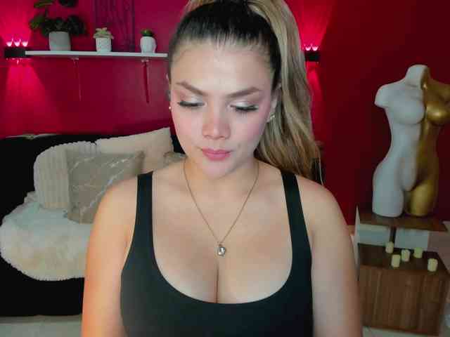 Sofia-Velvet