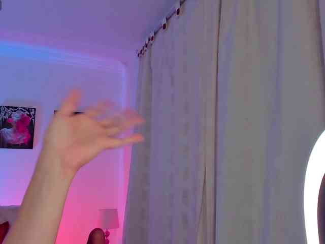 Sofia-Velvet webcam