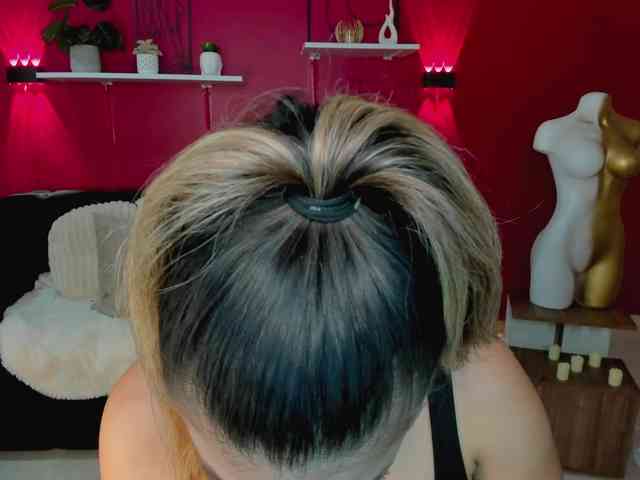 Sofia-Velvet webcam