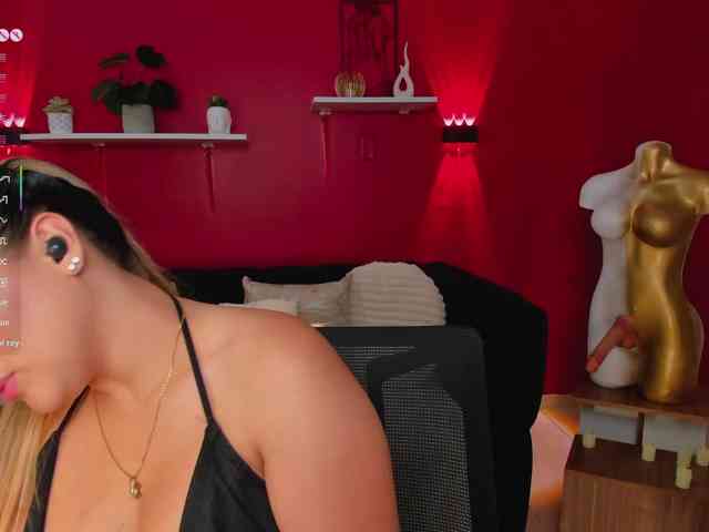Sofia-Velvet webcam