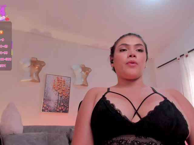 Sofia-Velvet webcam