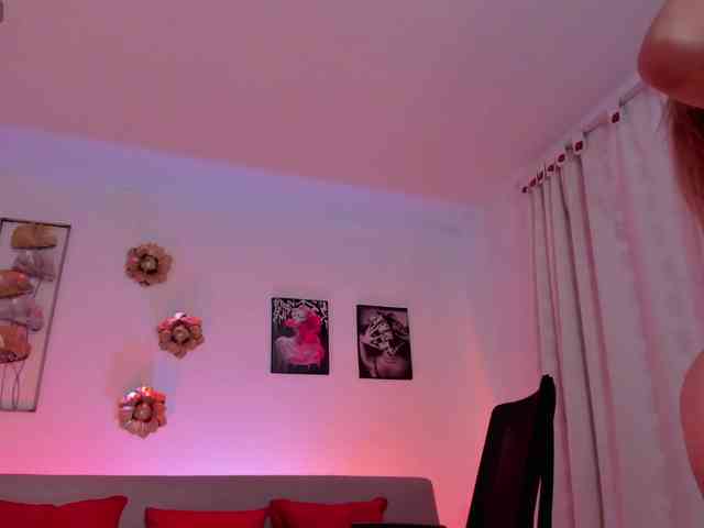 Sofia-Velvet webcam