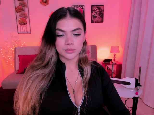 Sofia-Velvet webcam