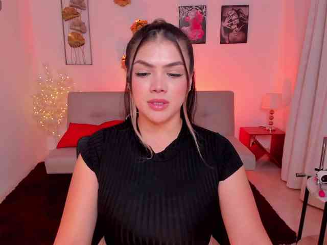 Sofia-Velvet webcam