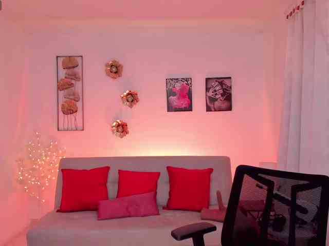 Sofia-Velvet webcam