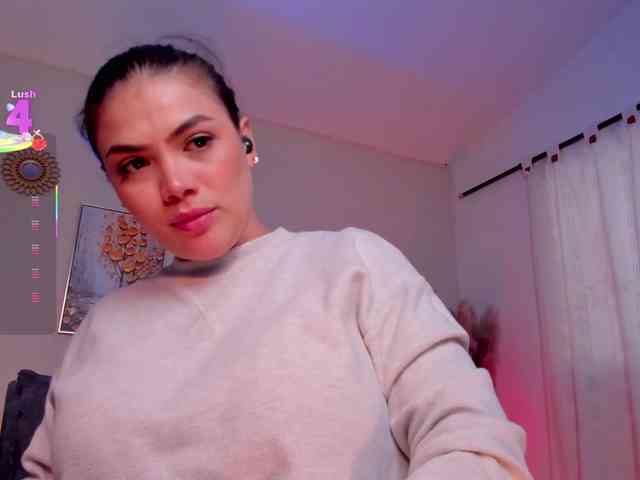 Sofia-Velvet webcam