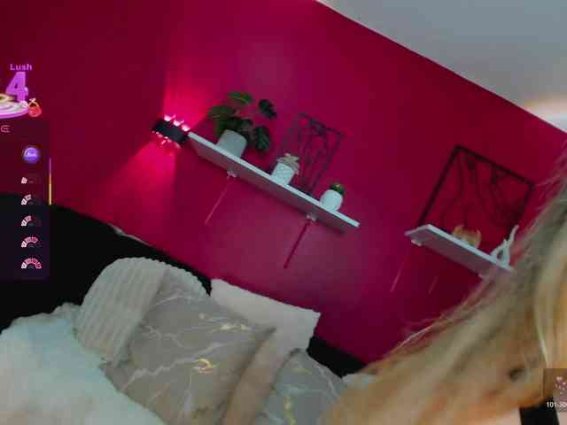 Sofia-Velvet webcam