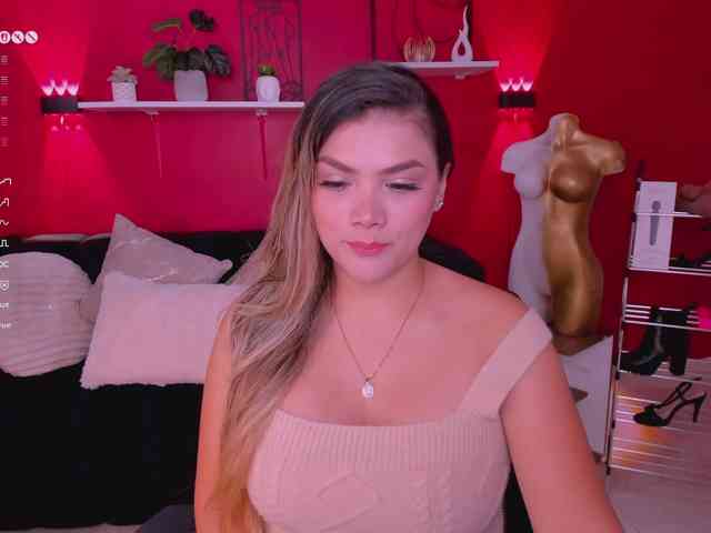 Sofia-Velvet webcam