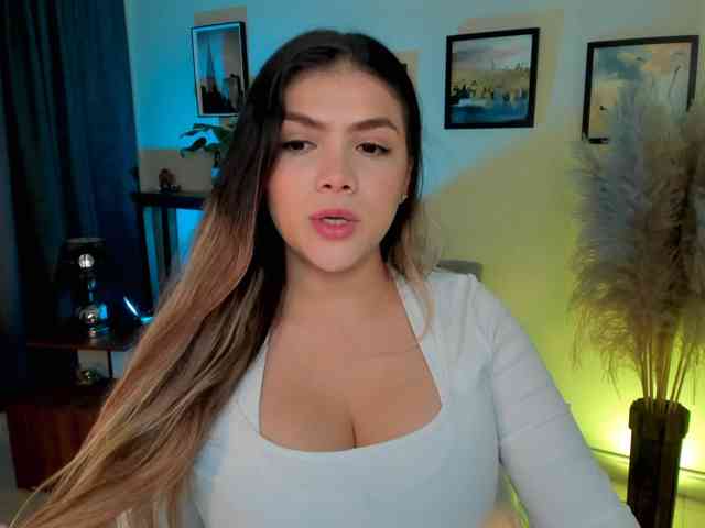 Sofia-Velvet webcam