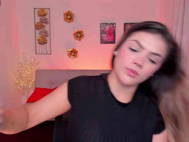 Sofia-Velvet webcam