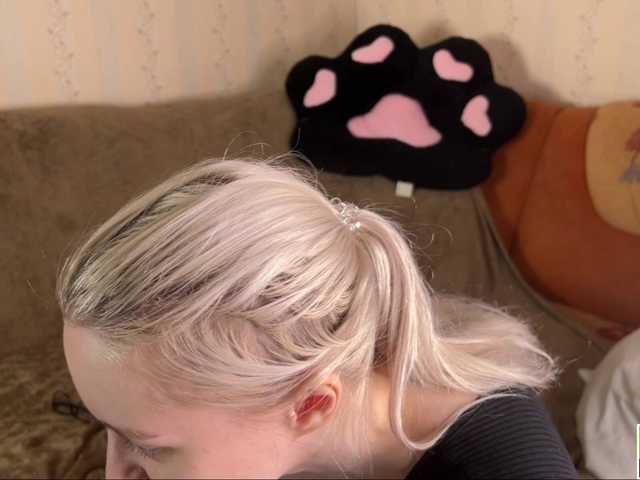 ialiceland live cam on BongaCams