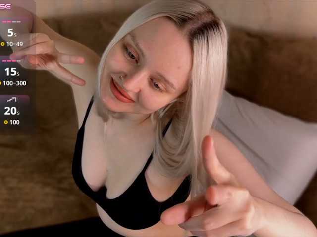 ialiceland live cam on BongaCams