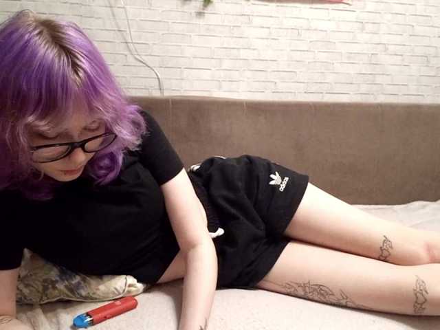 Vinika228 live cam on BongaCams