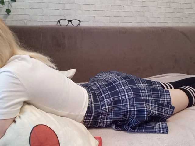 Vinika228's BongaCams show and profile