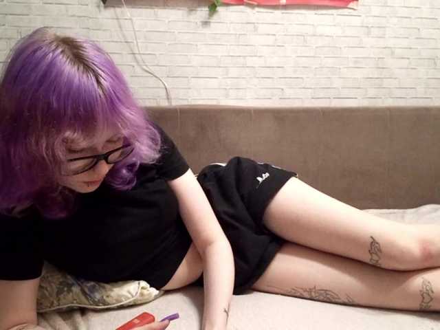 Vinika228 live cam on BongaCams