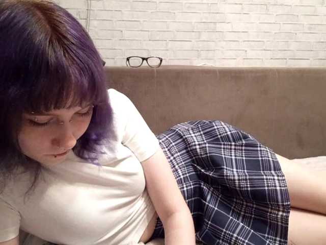 Vinika228 live cam on BongaCams