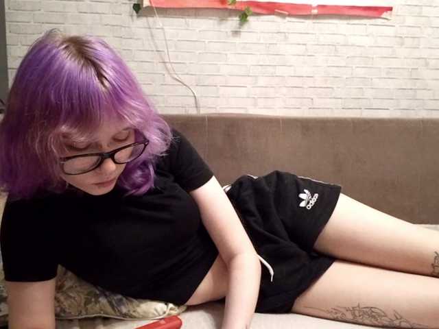 le modèle Vinika228 est en webcam porno dans un show sur le site bongacams, il possède les tags suivants: White/Caucasian,Blonde,Trimmed