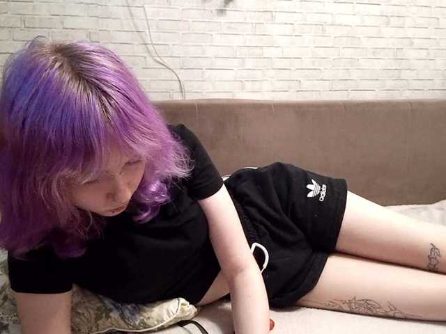 Vinika228 live cam on BongaCams