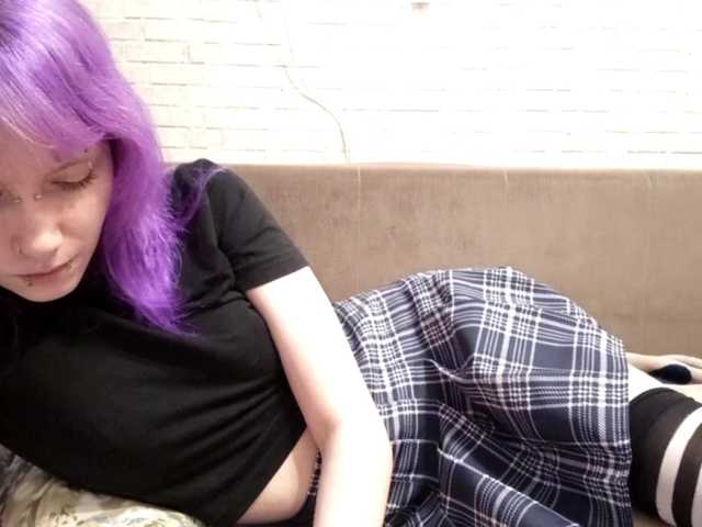 Vinika228 live cam on BongaCams