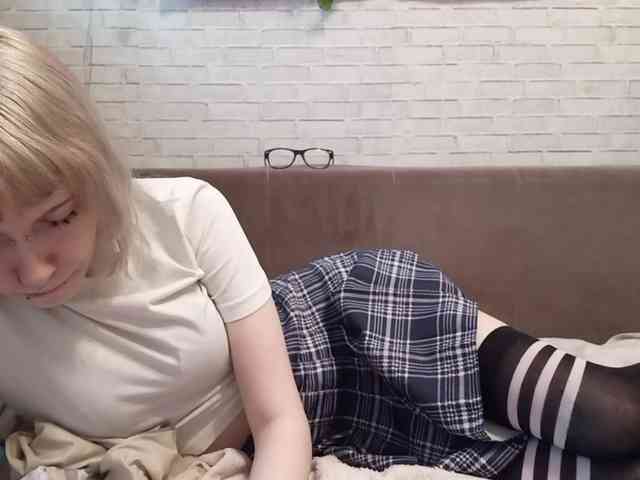 Vinika228 webcam