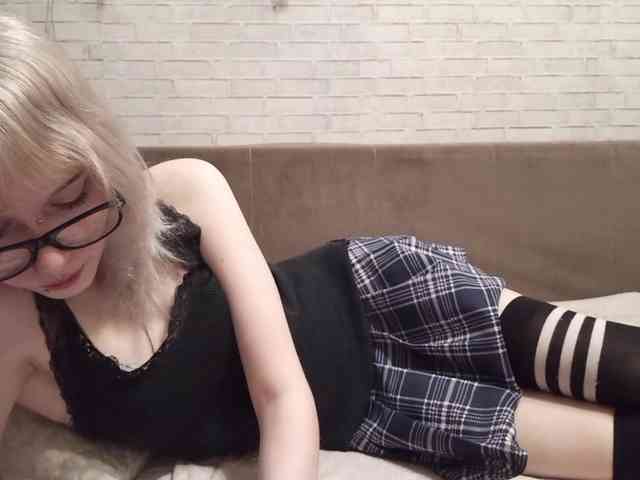 Vinika228 webcam