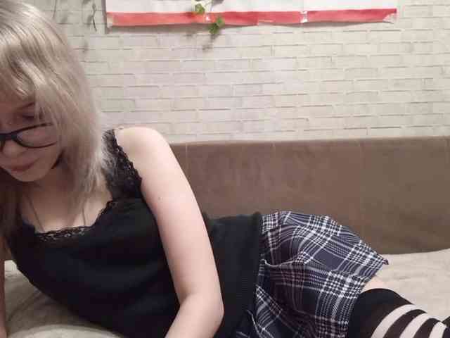 Vinika228 webcam