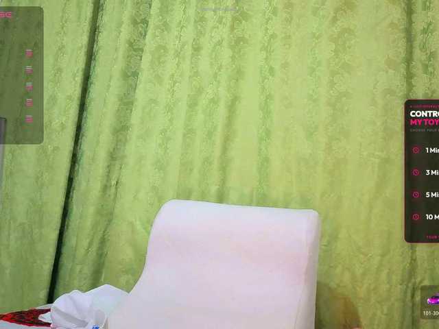 mariangellive live cam on BongaCams