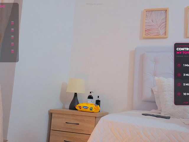 mariangellive live cam on BongaCams